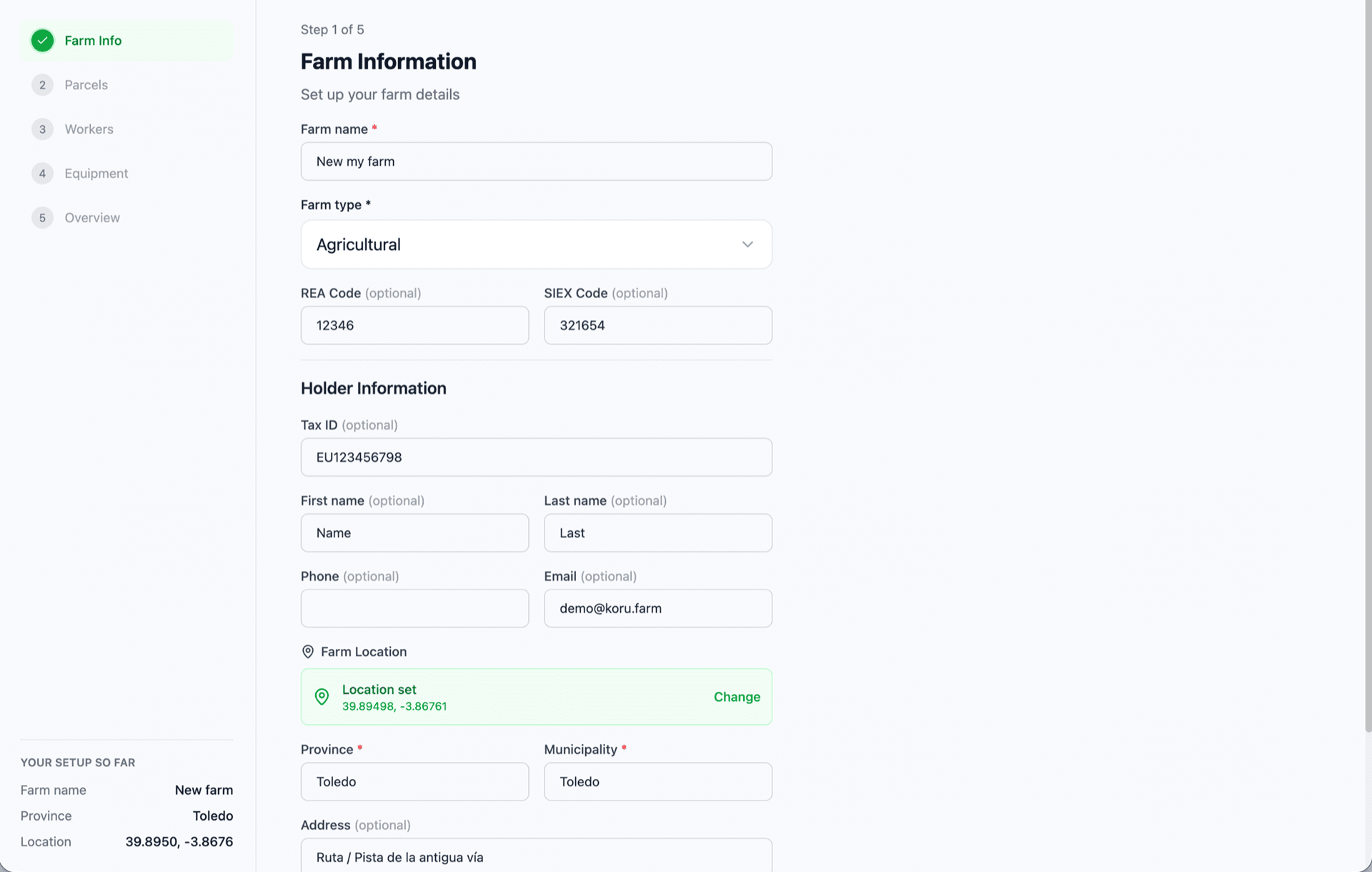 Onboarding screen showing a CAP declaration PDF being parsed — a progress bar with 23 parcels detected, 8 crops identified, and a green 'Ready to use' confirmation.